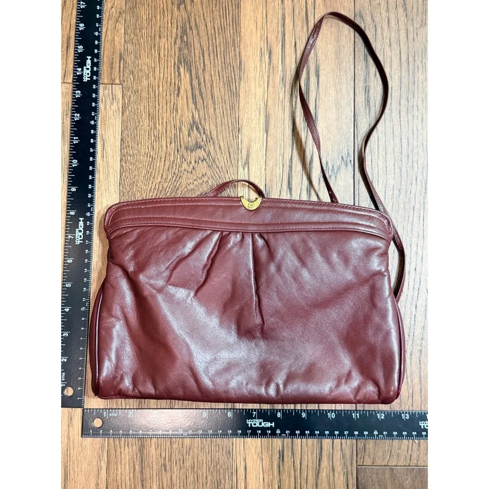 Etienne Aigner Shoulder Bag Women Oxblood Vintage 70s Leather Brass Logo Large